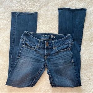 American Eagle Artist Jeans Size 2
